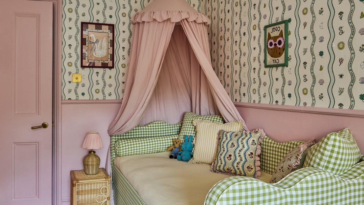 Posie & Penn’s Lochlan Wavy Bed in green, £999. | Photo.