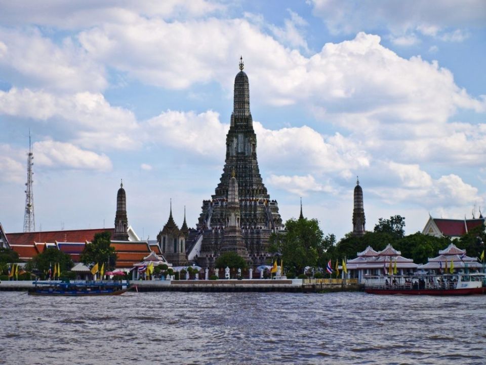 Templo desde el ferry