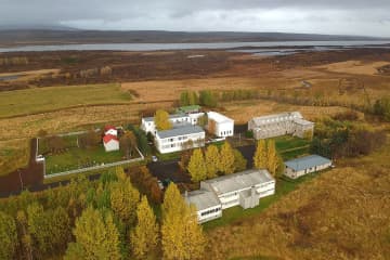 Eiðar - Hostel & Apartments