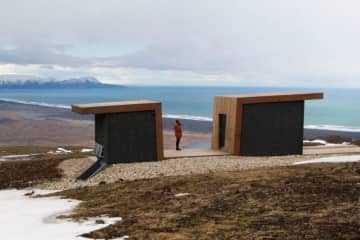 Stórurð Service Cabin