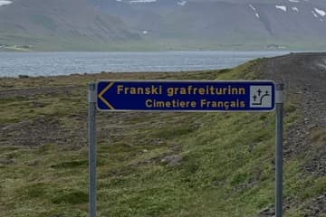 French Cemetery Þingeyri