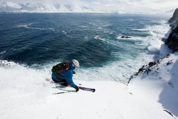 Arctic Heli Skiing