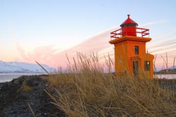 Svalbarðseyri lighthouse 