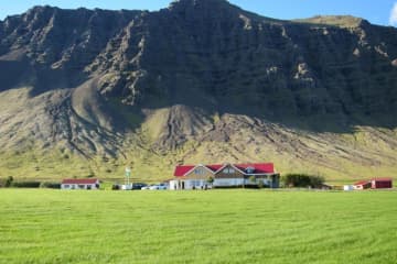 Gerði Guesthouse