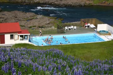 Selárdalur Swimming pool