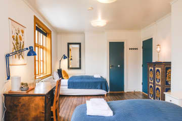 Aldan Hotel & Restaurant