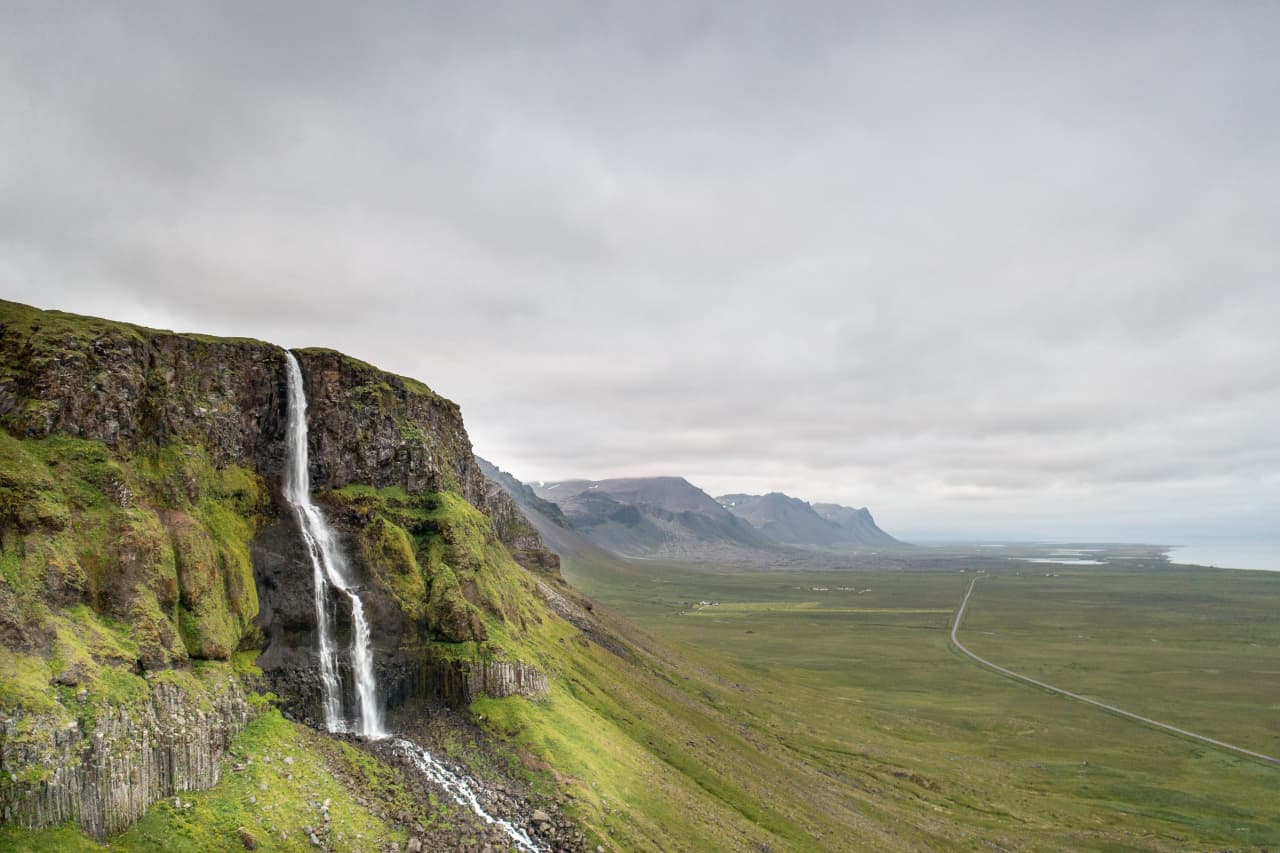 Klettsgata hiking route in Iceland