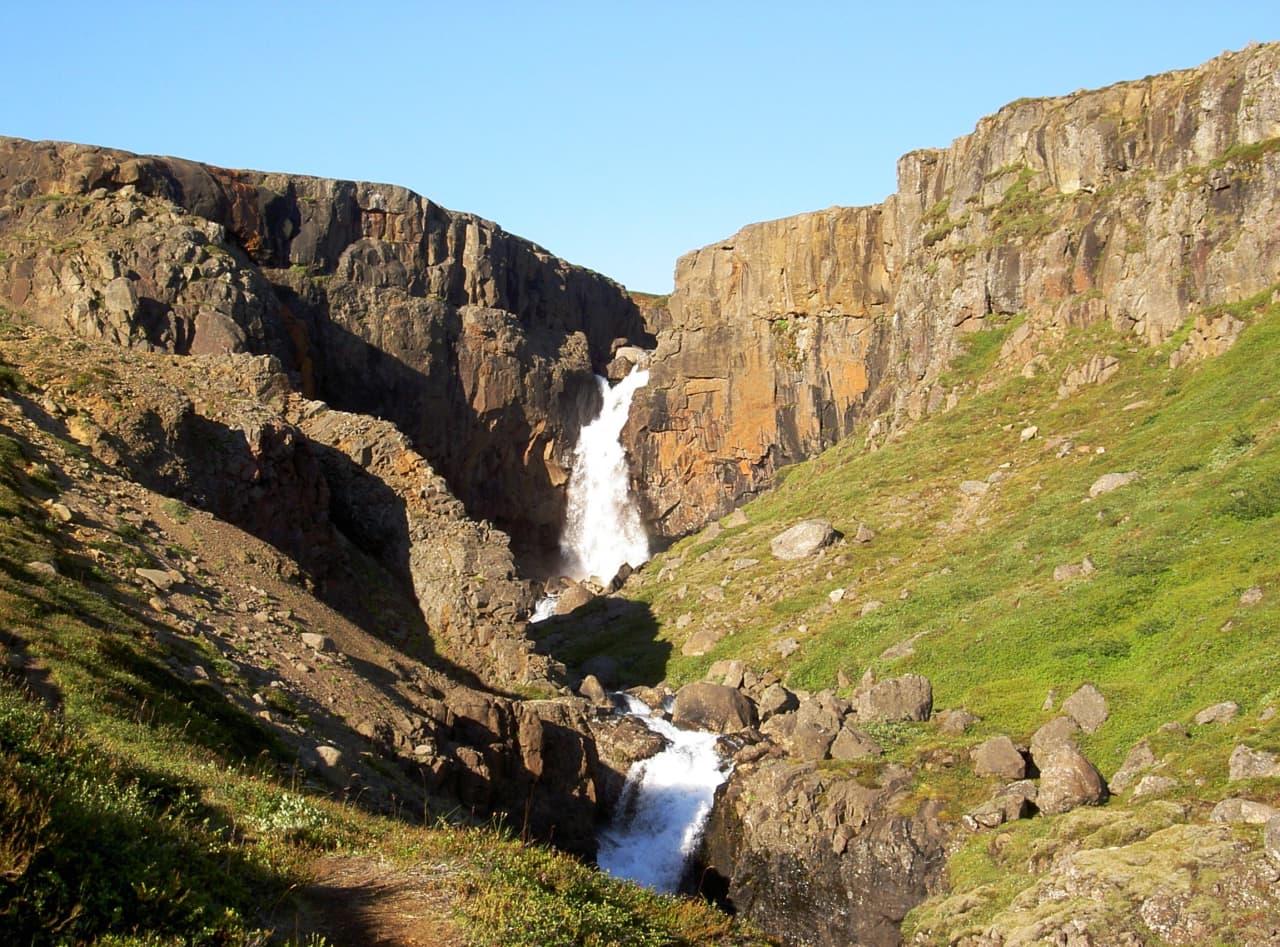 Fardagafoss Hiking Trail