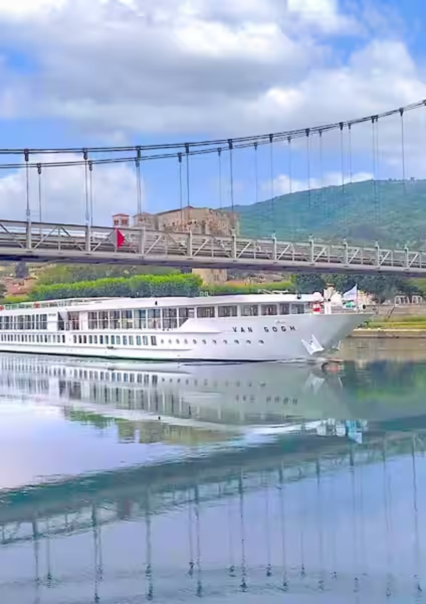 t-ship-ms-van-gogh-rhone-la-voulte-sur-bridge-credit-alexandre-sattler-supplied.jpg