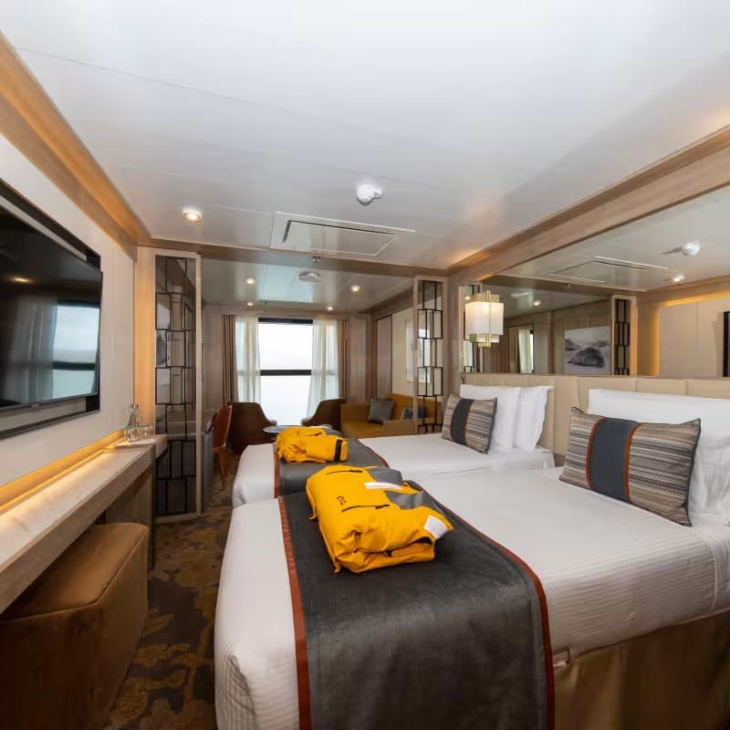 quark-expeditions-world-explorer-infinity-suite-suite-633-6 Adventure-Luxury Expedition