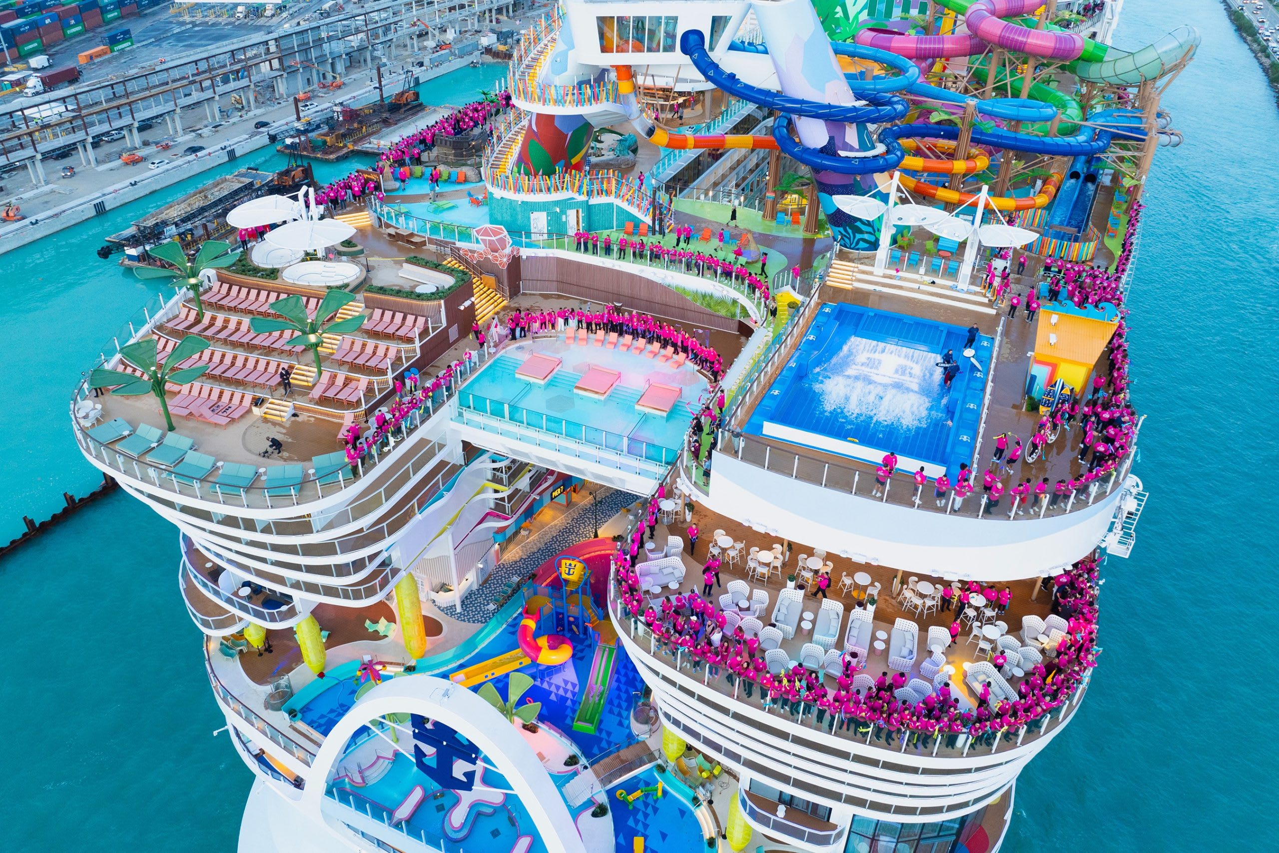 Tour All the Suites and Staterooms On the Biggest Cruise Ship in the World - Icon of the Seas