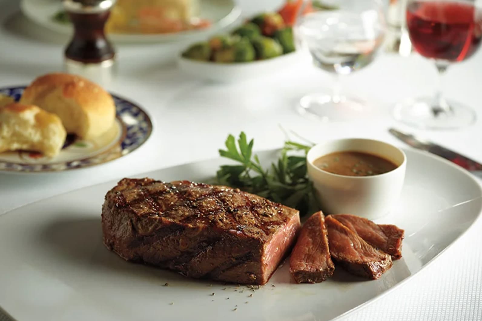A Closer Look at Pinnacle Grill on Onboard a Holland America Ship