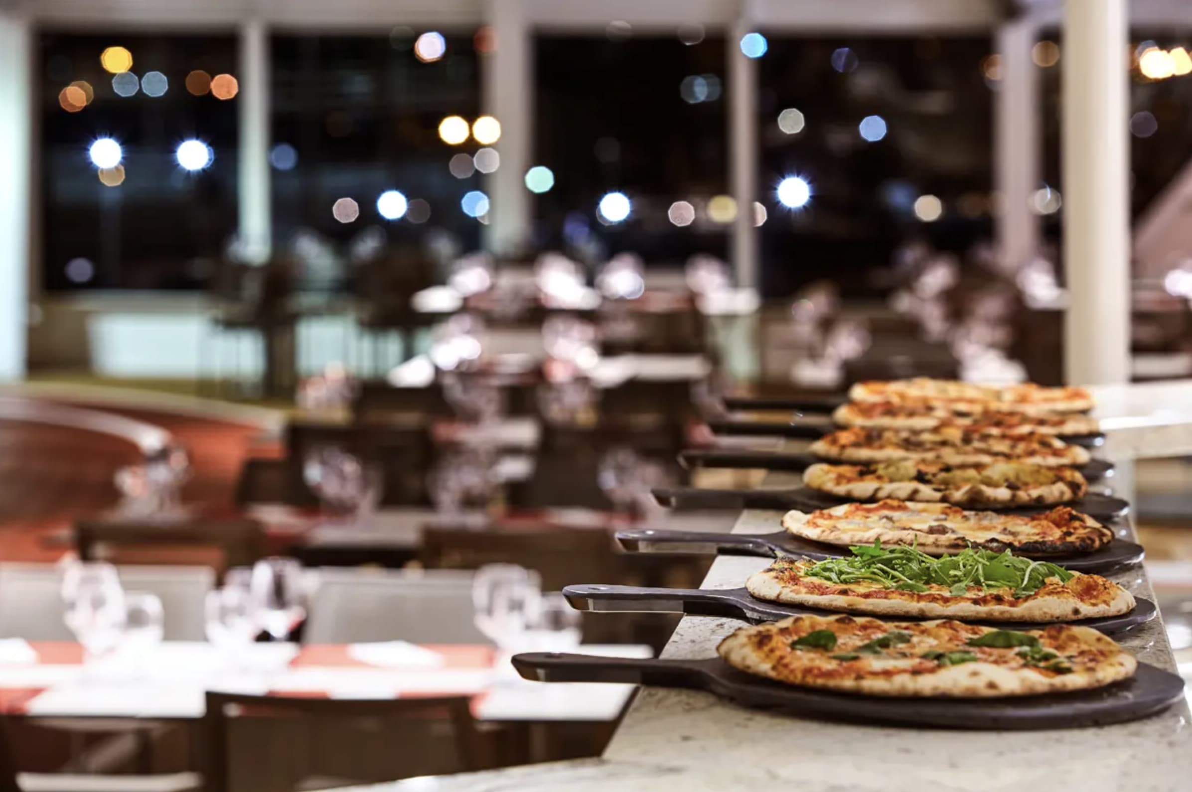 Authentic Italian Pizza on the High Seas - A Closer Look at Silversea Cruise's Famous Spaccanapoli