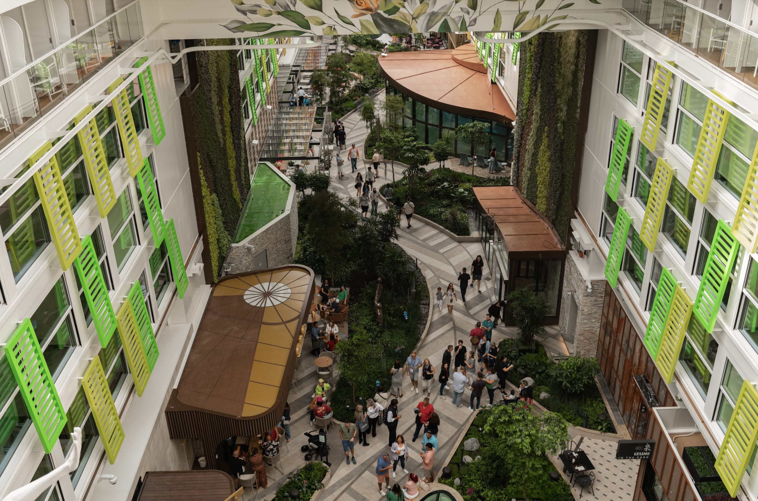Harr Travel, Royal Caribbean, Icon Class, Icon of the Seas, Central Park