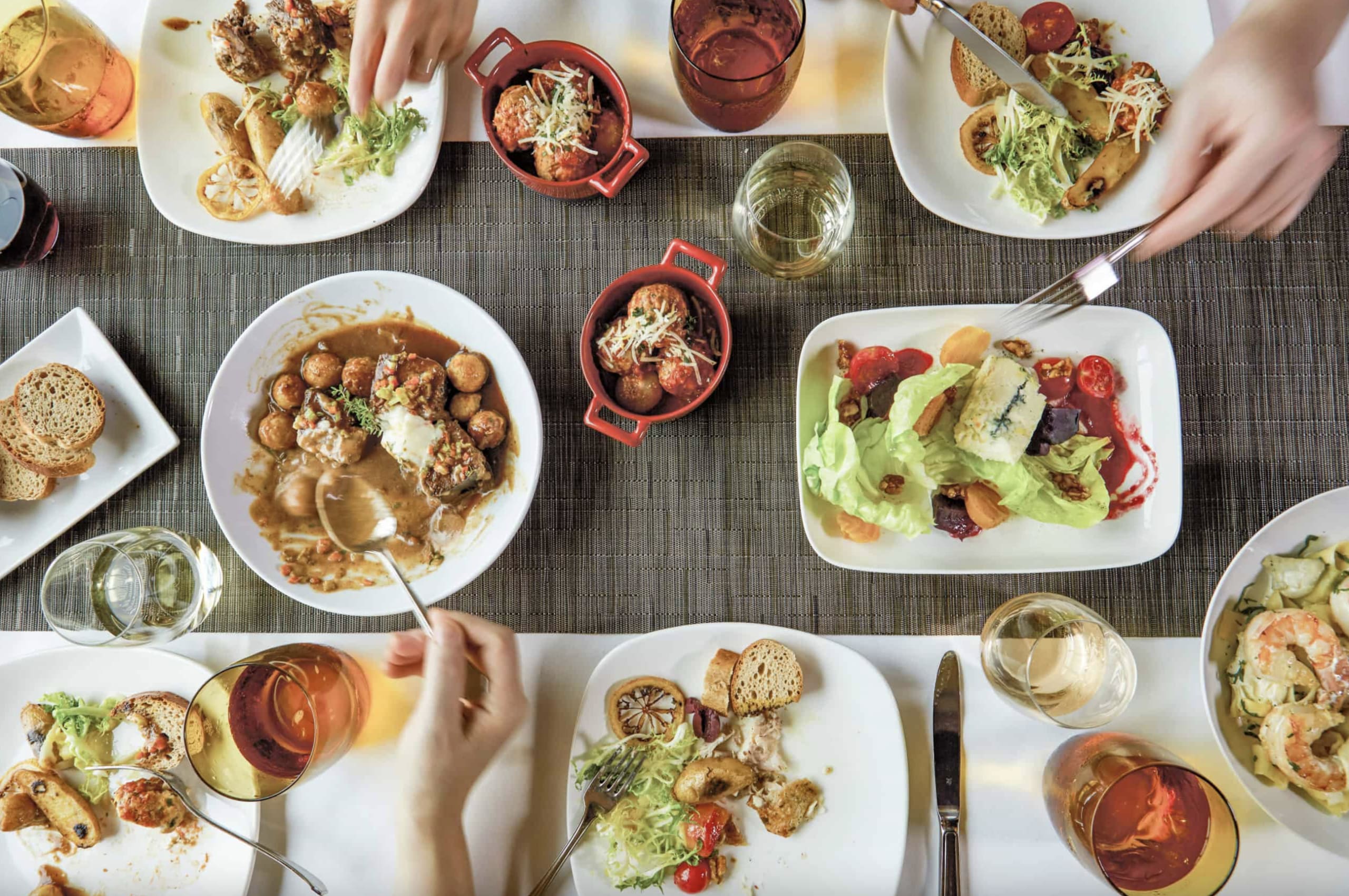 Holland America Line - The Ultimate Dining Guide