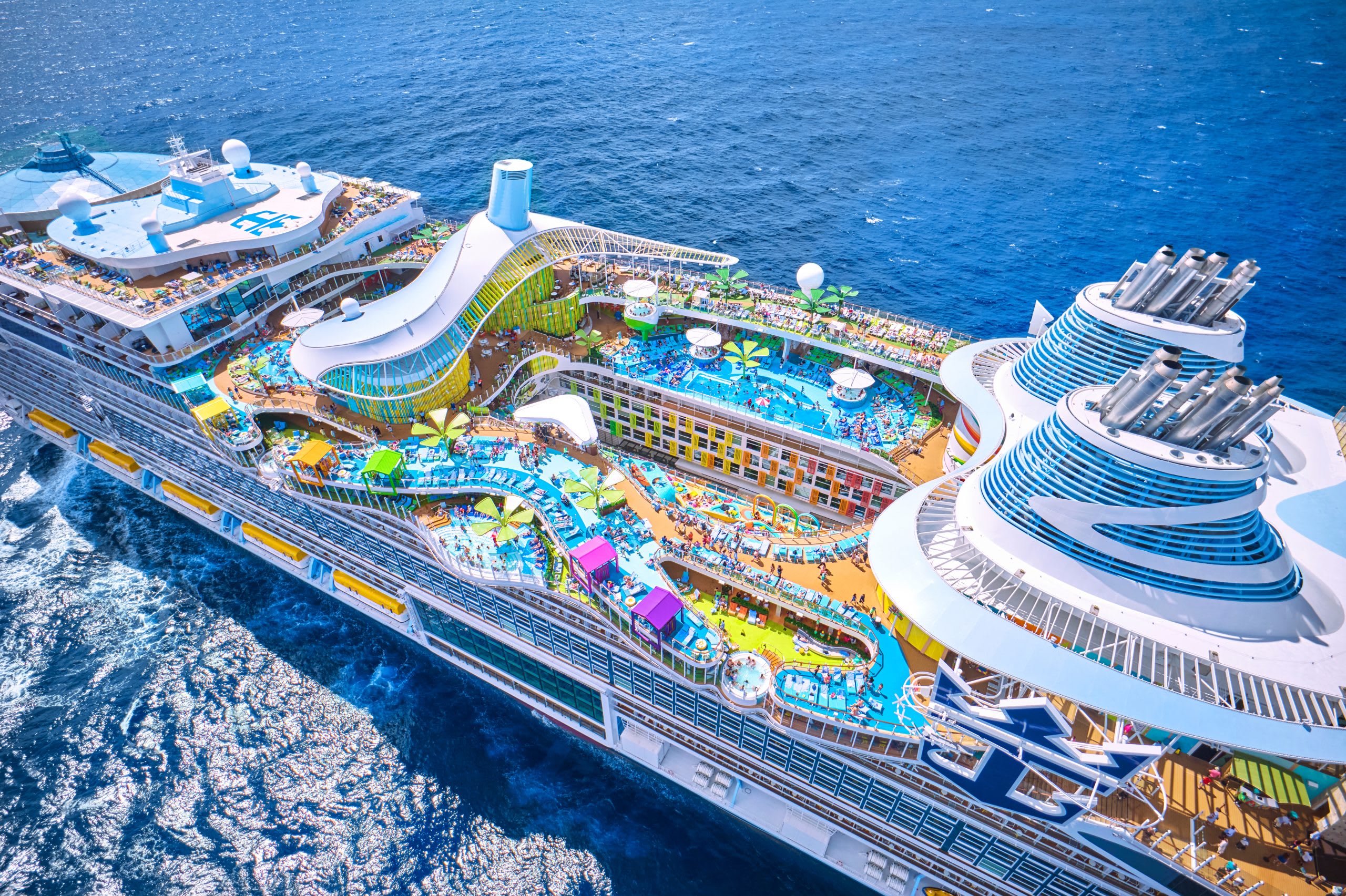 Step Aboard the Icon of the Seas: An In-Depth Tour of the Largest Cruise Ship in the World