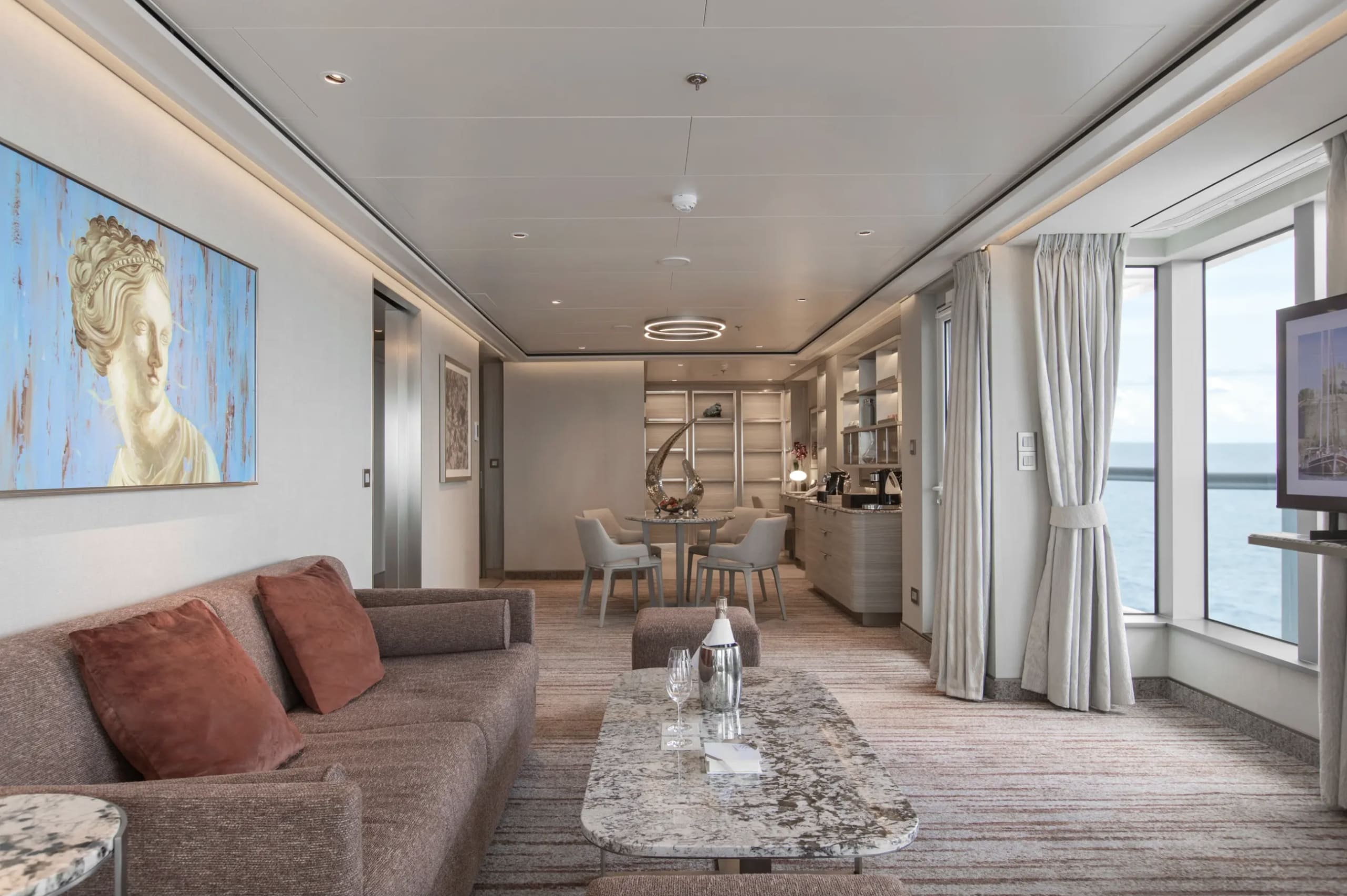 The Otium Suite - What Perks Come with Silver Nova's Top Suite?