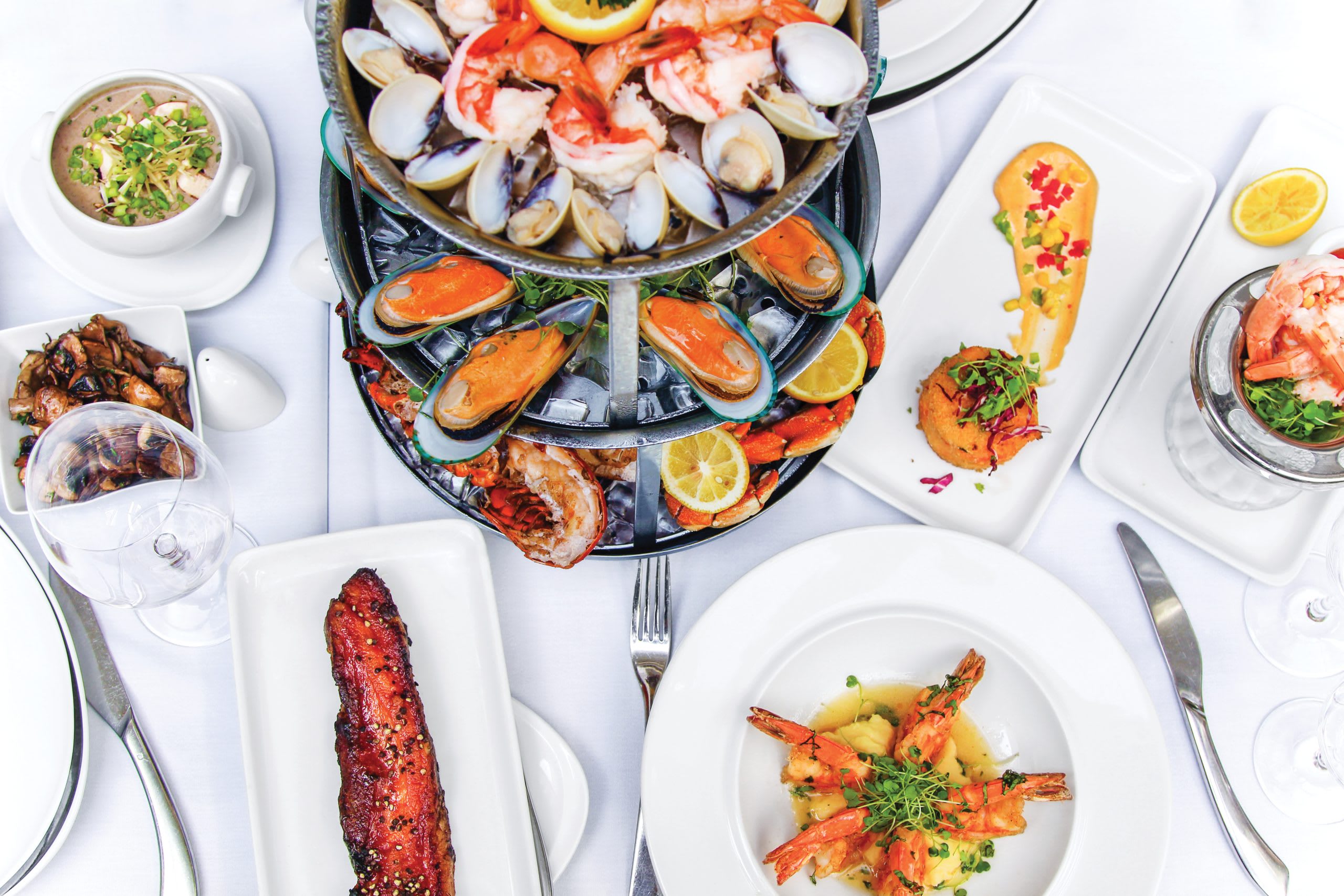 Royal Caribbean Dining - The Ultimate Guide