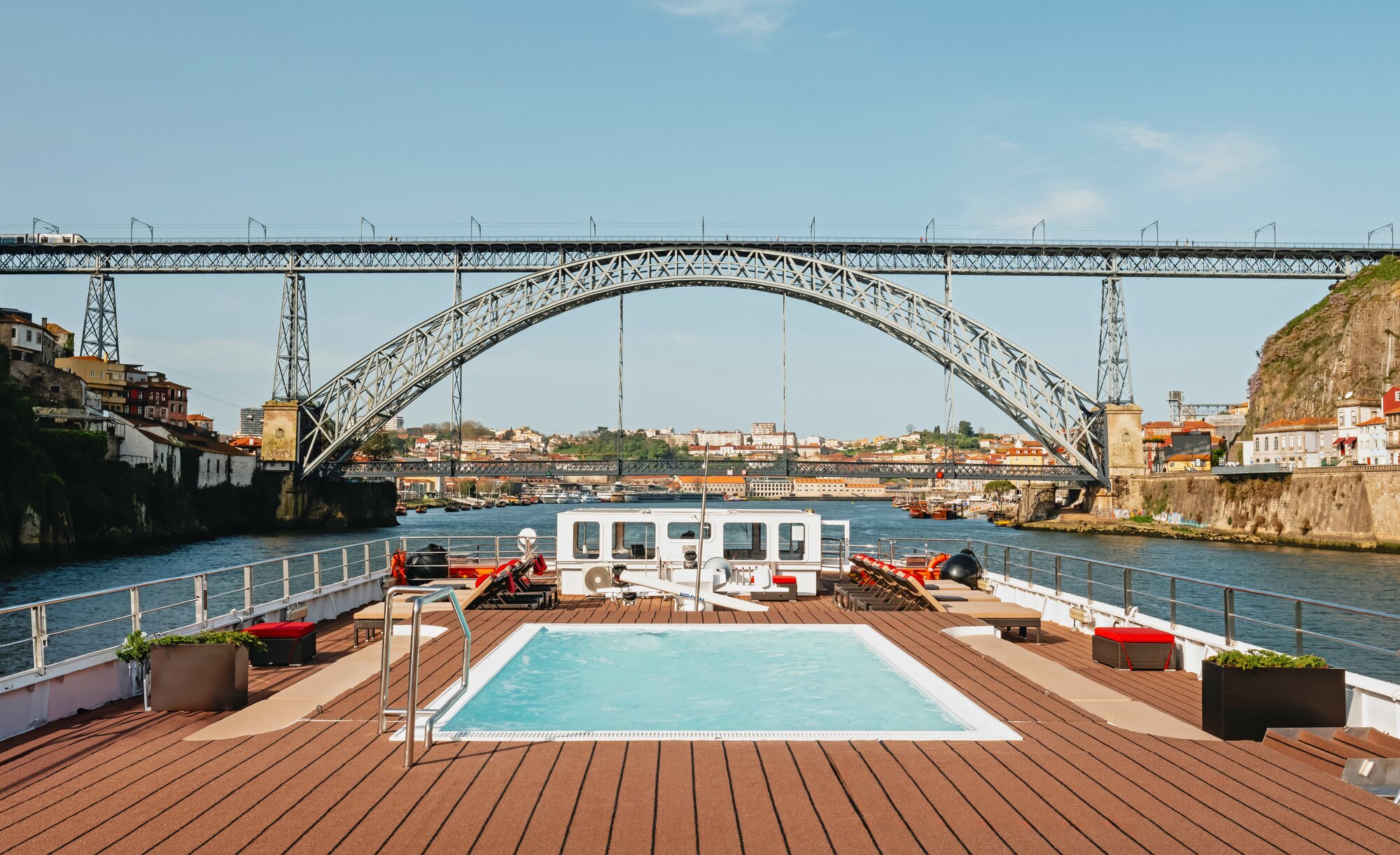 Amawaterways Sun Deck Pool Sun Deck Pool & Swim-Up Bar on AmaVenita