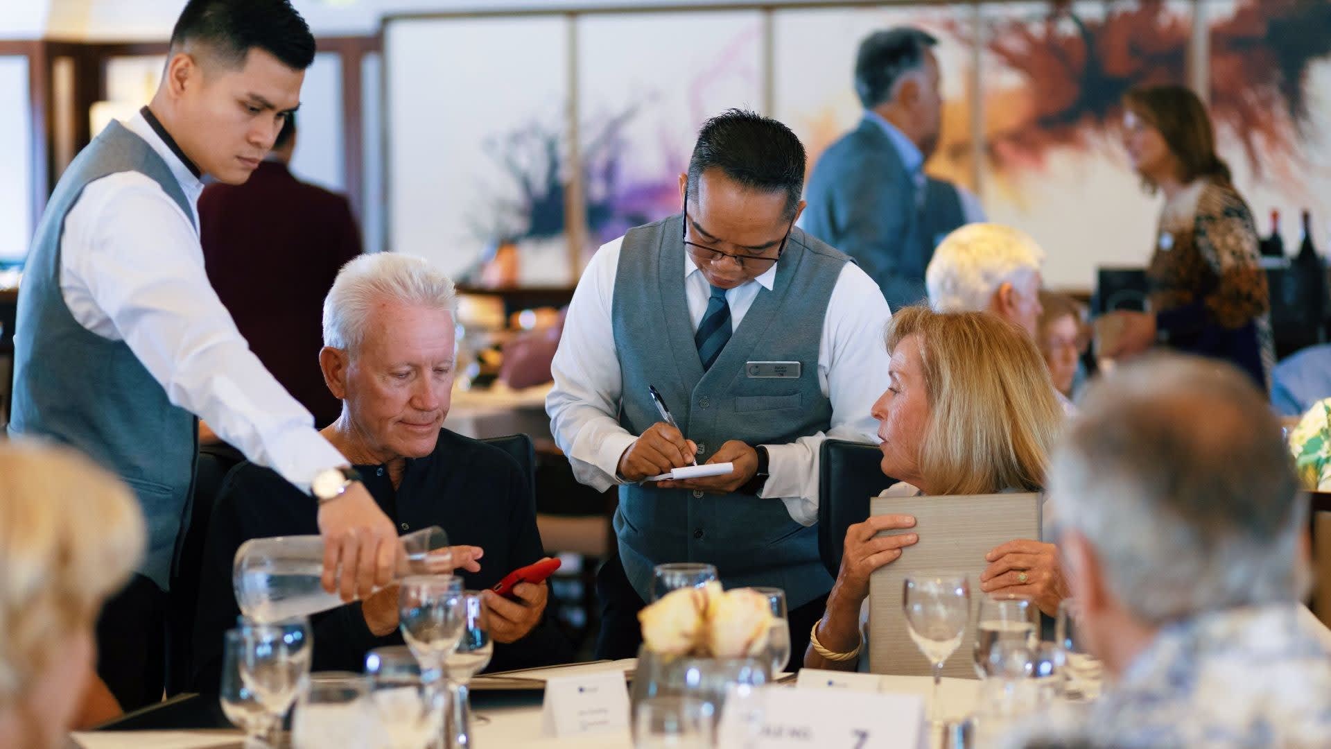 Discoveries Restaurant on Azamara Pursuit