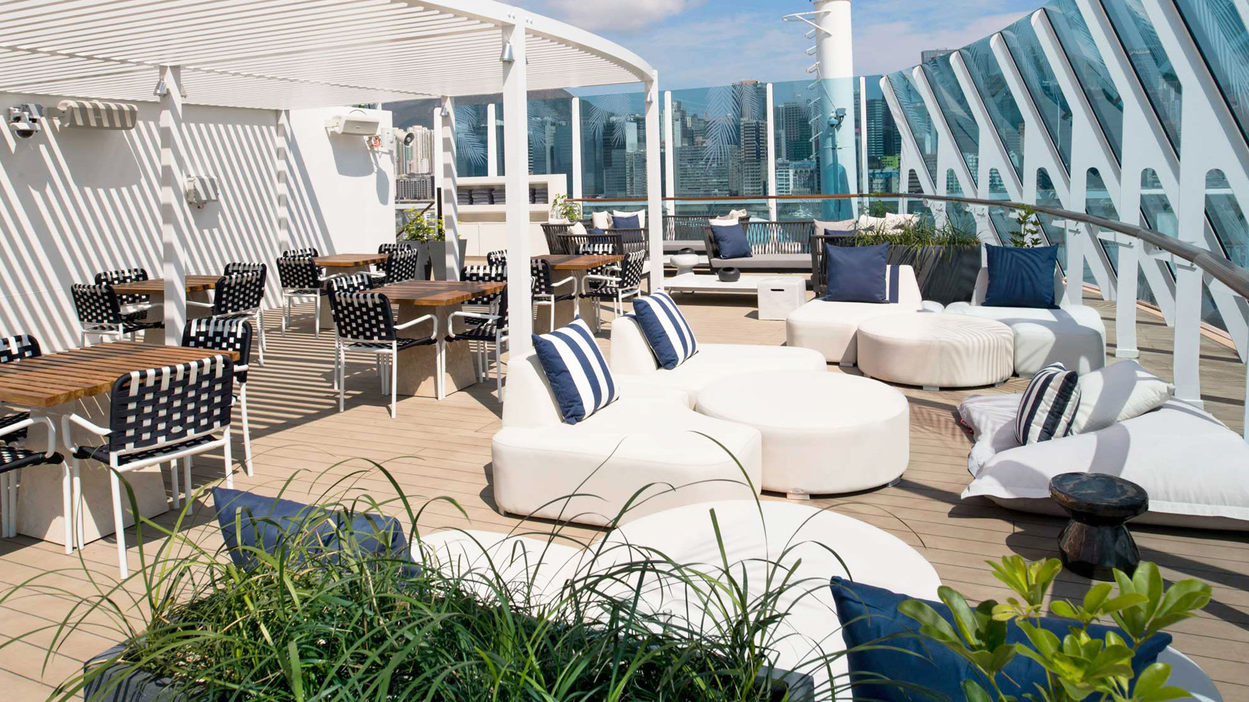 The Retreat Sundeck on Celebrity Millennium