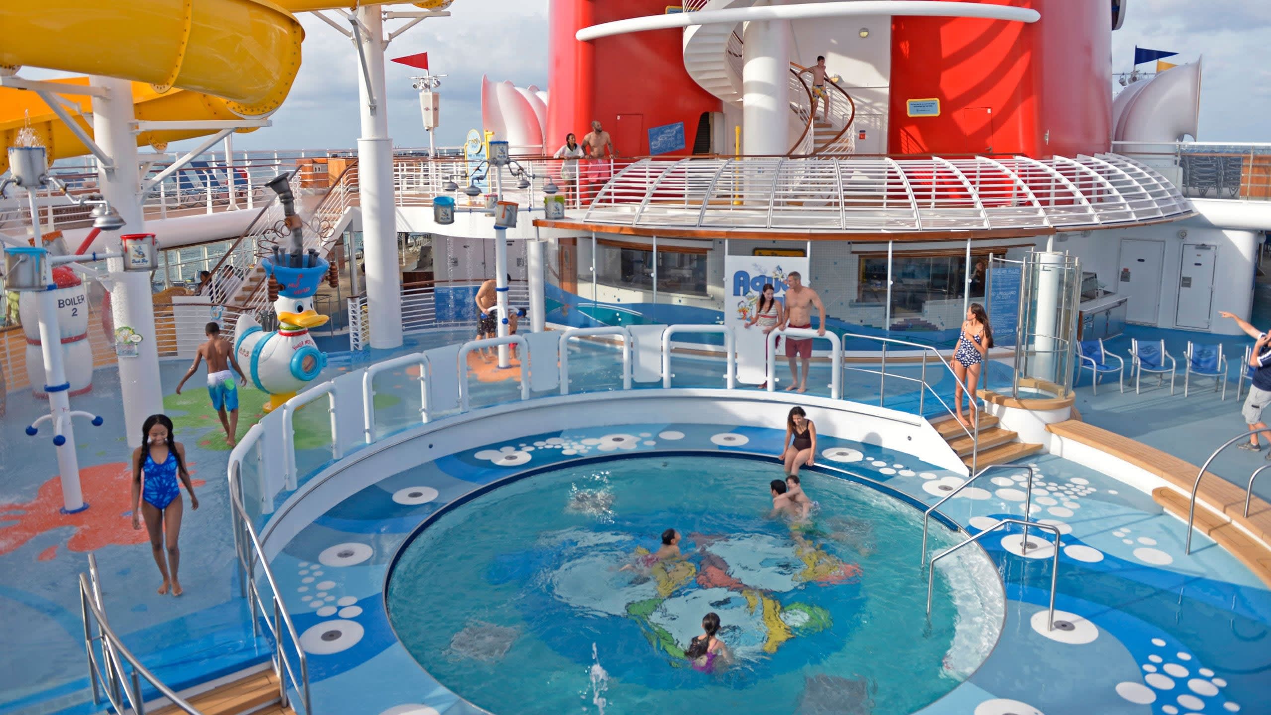 AquaLab on Disney Wonder