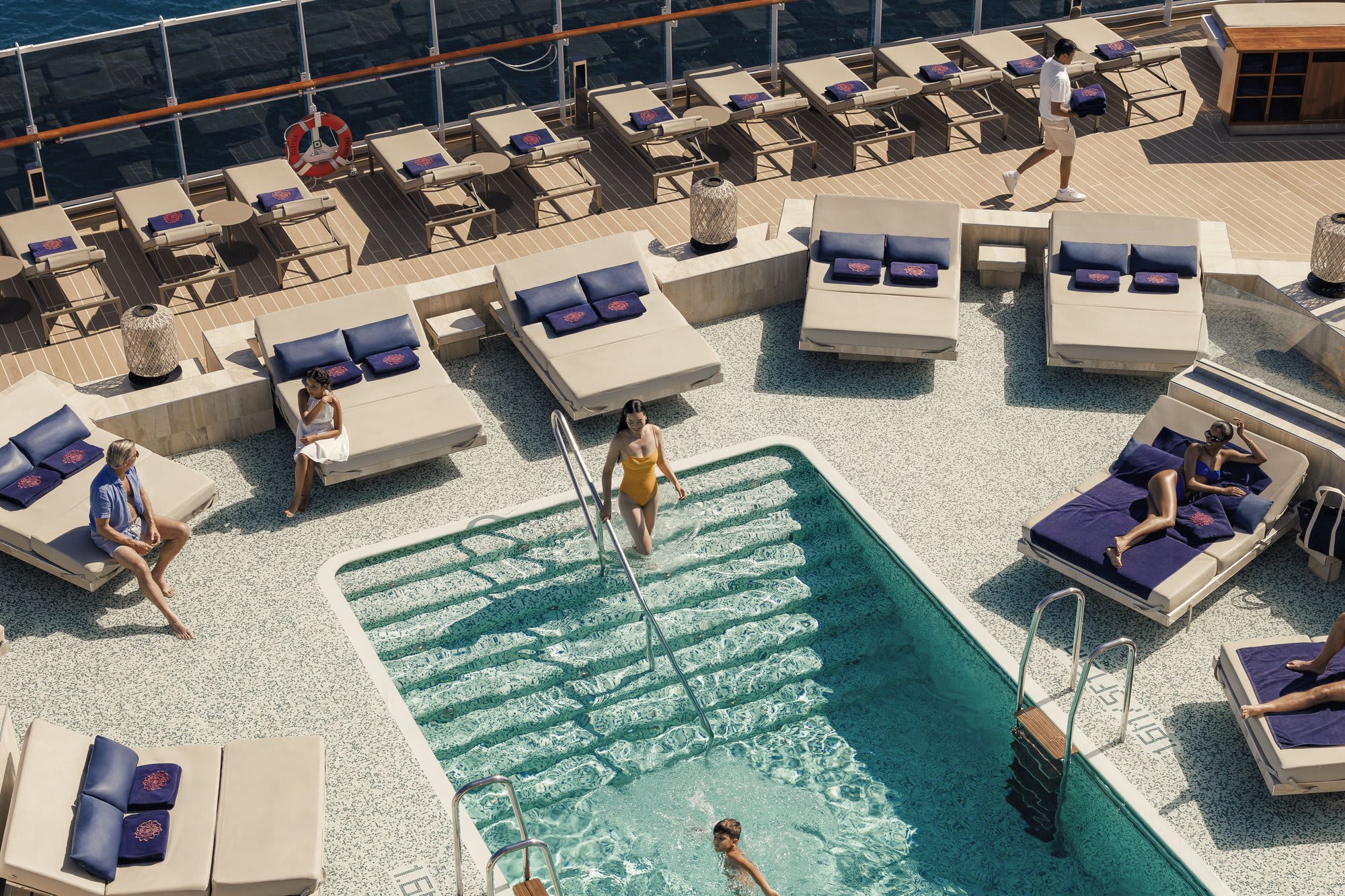 Explora I Astern Pool Astern Pool & Astern Lounge on Explora I