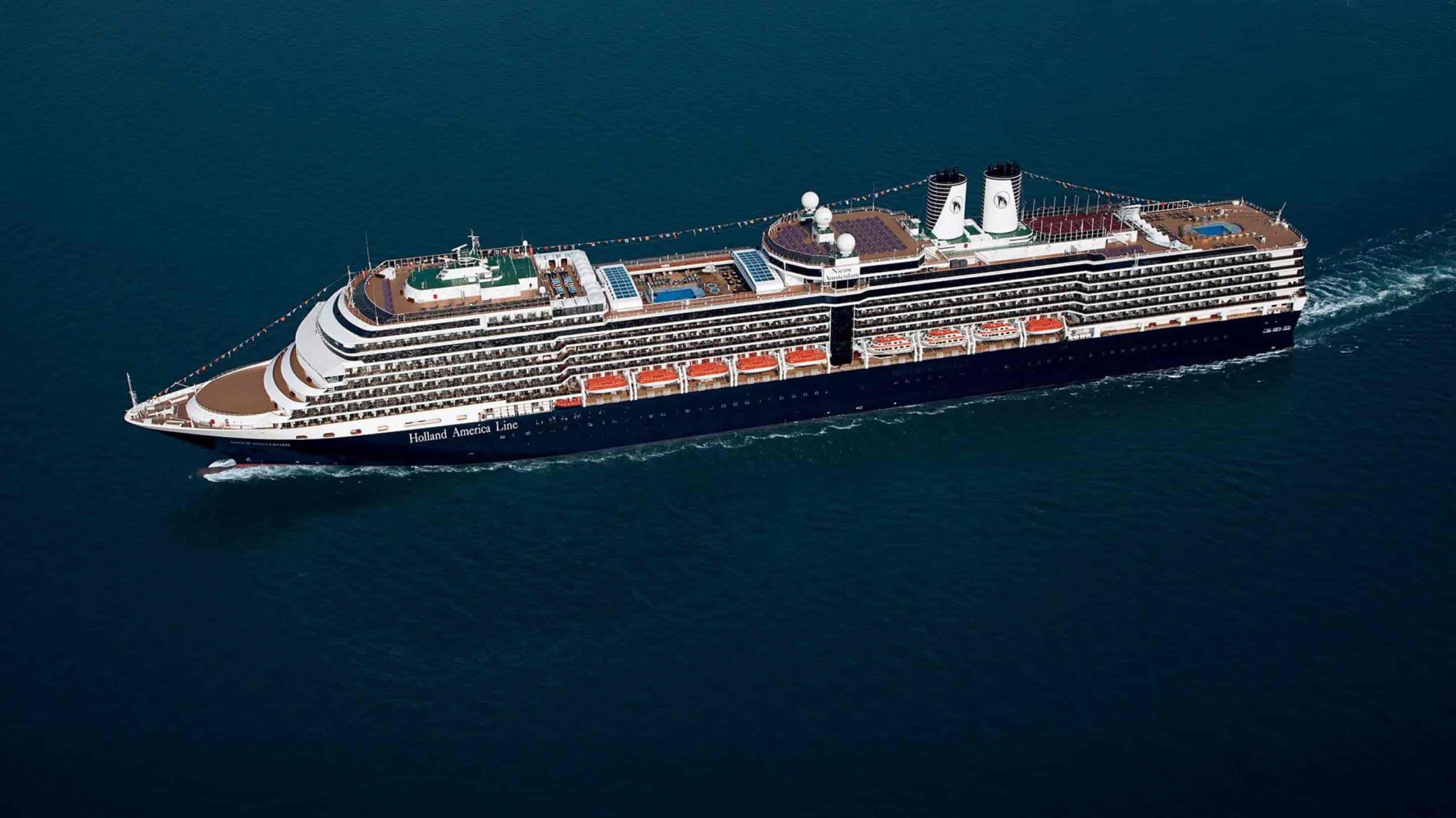 Nieuw Amsterdam cruise ship