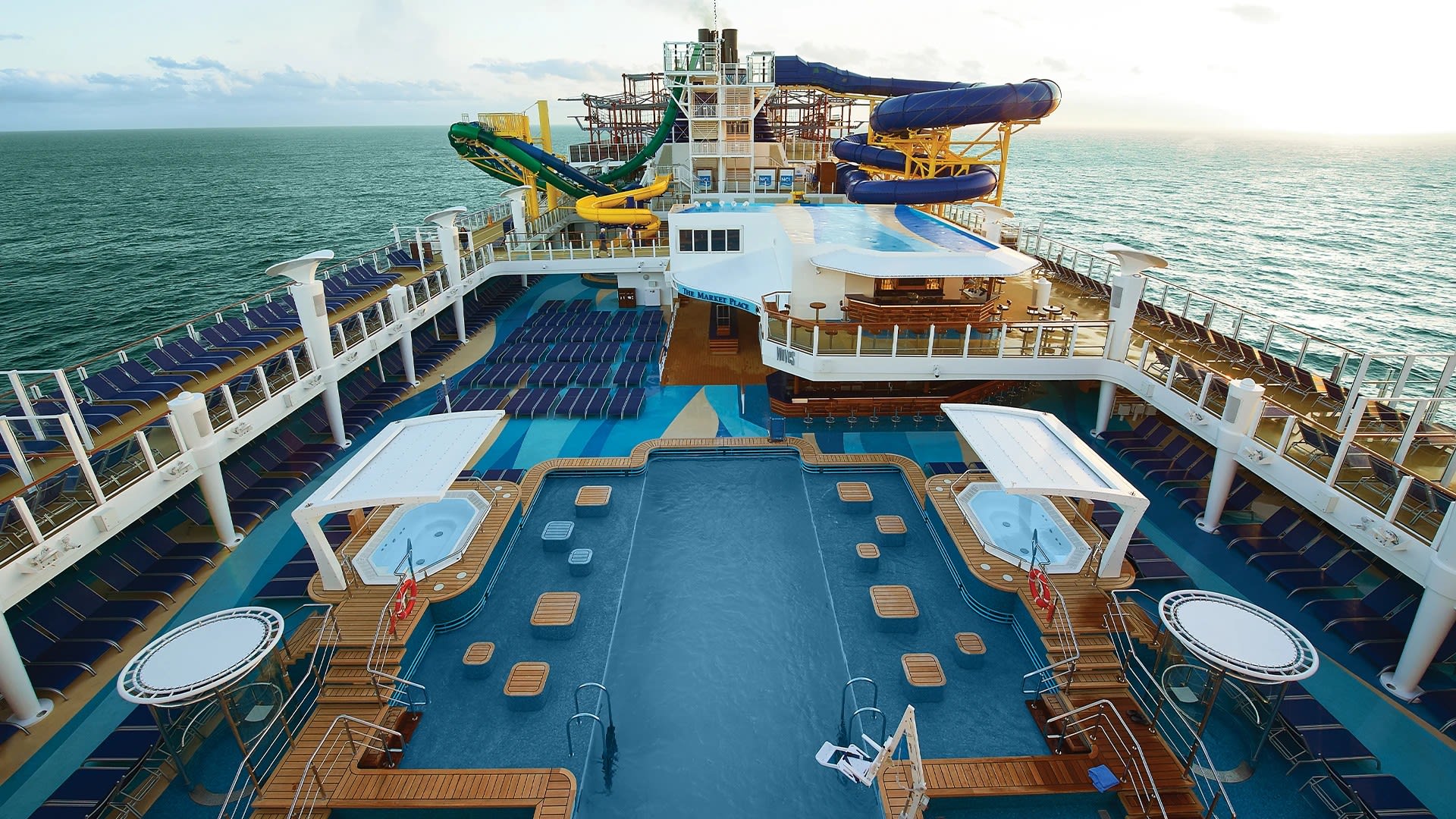 Pool Deck & Aqua Park on Norwegian Escape