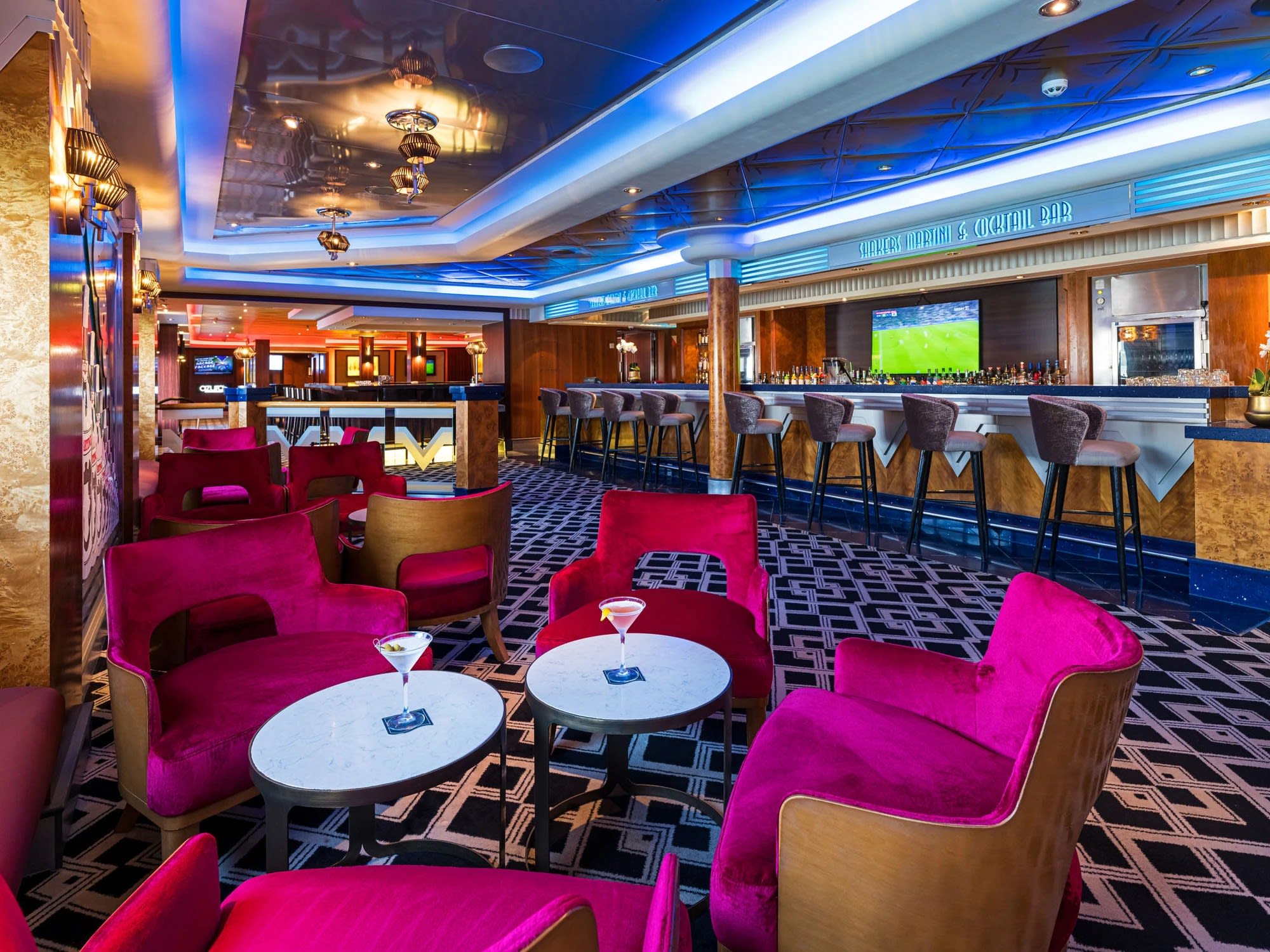 Bar City on Norwegian Jewel