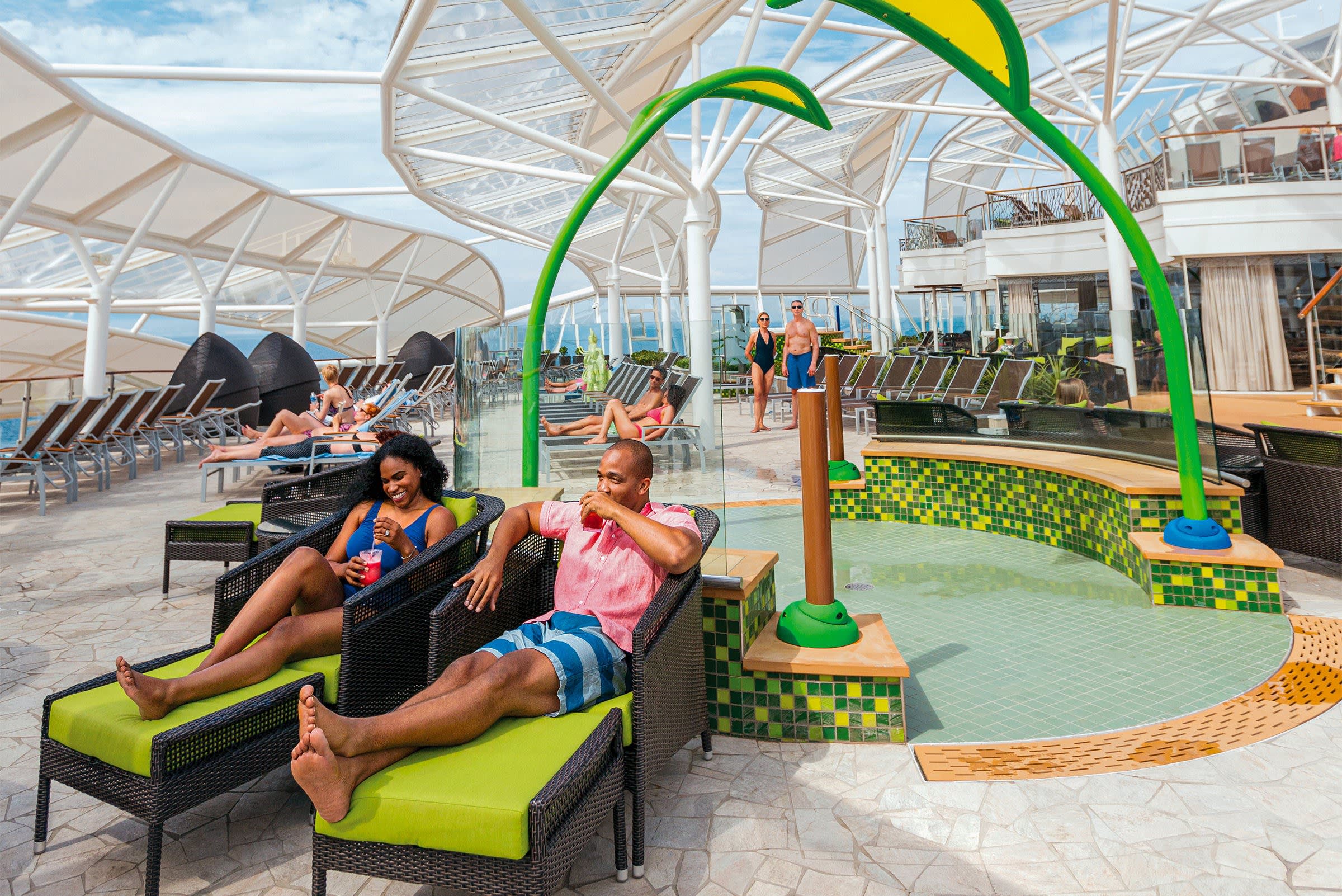 Solarium on Oasis of the Seas