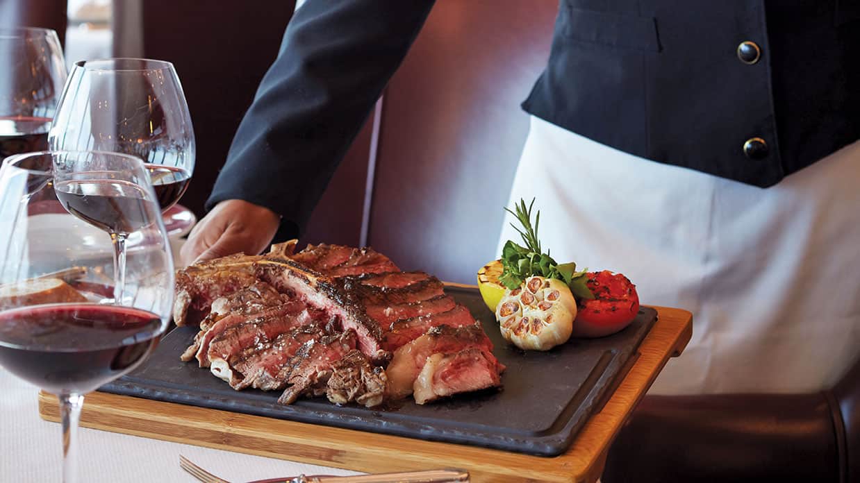Polo Grill & Privée on Oceania Marina