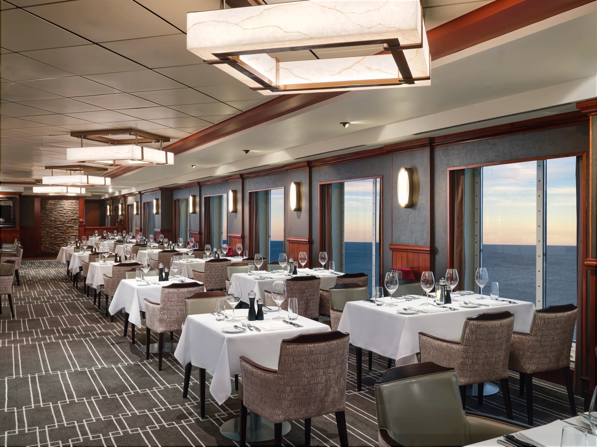 Cagney's Steakhouse on Pride of America