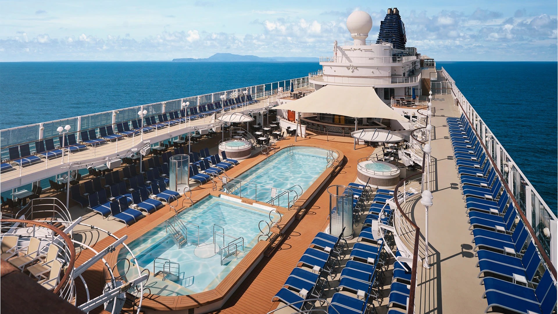 South Beach Pool on Pride of America