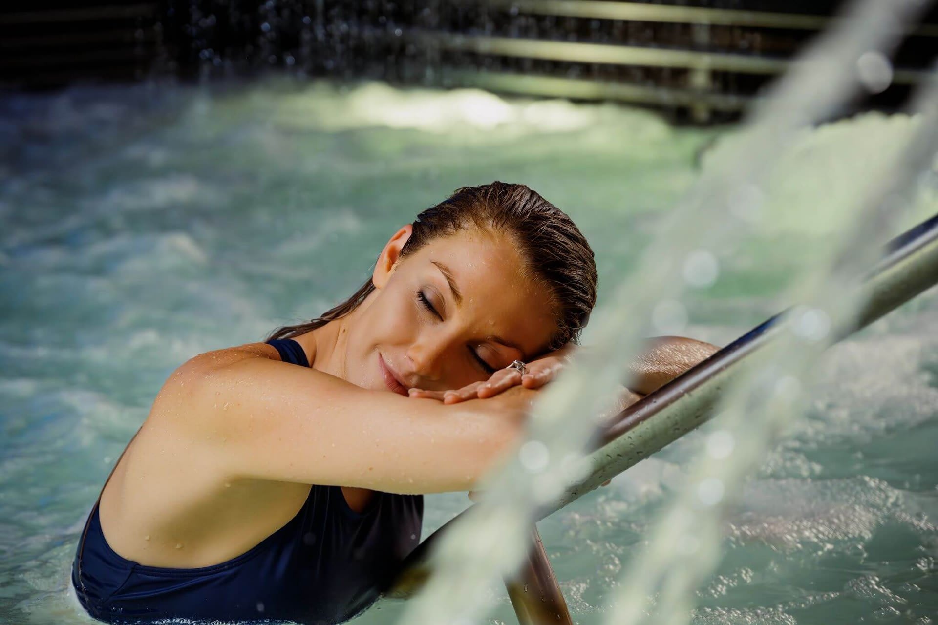 Princess Enclave Hydrotherapy Pool Lotus Spa & The Enclave on Sun Princess