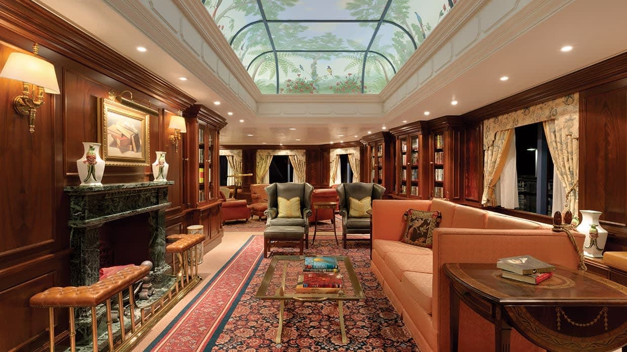 Library & Card Room on Oceania Insignia