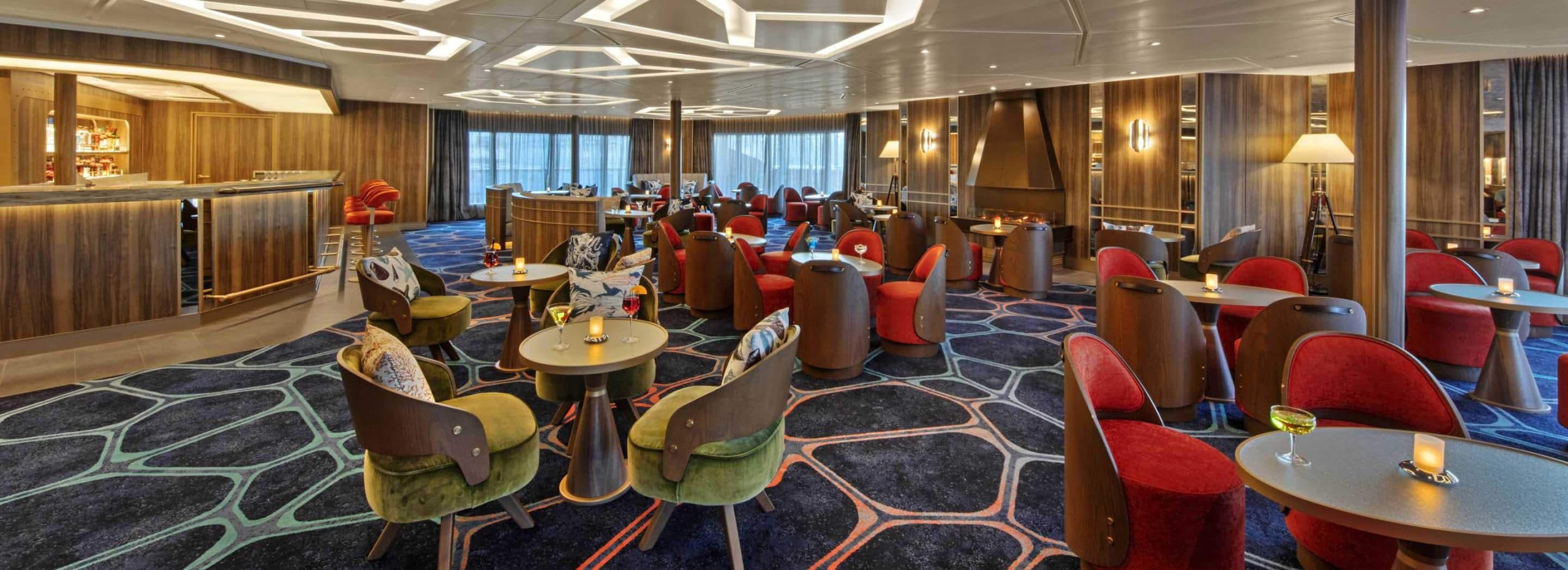 The Club on Seabourn Pursuit