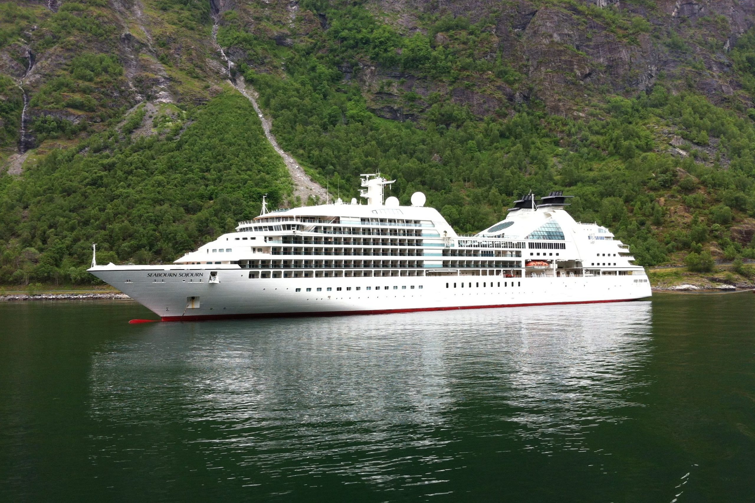 Seabourn Sojourn cruise ship