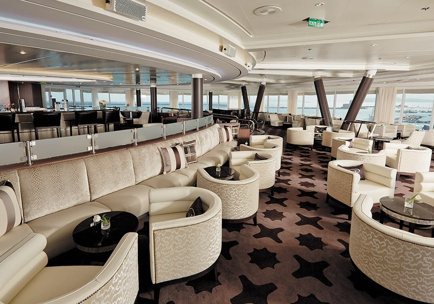 Observation Lounge on Seven Seas Mariner