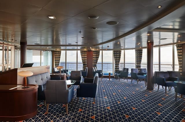 Observation Library on Silver Whisper