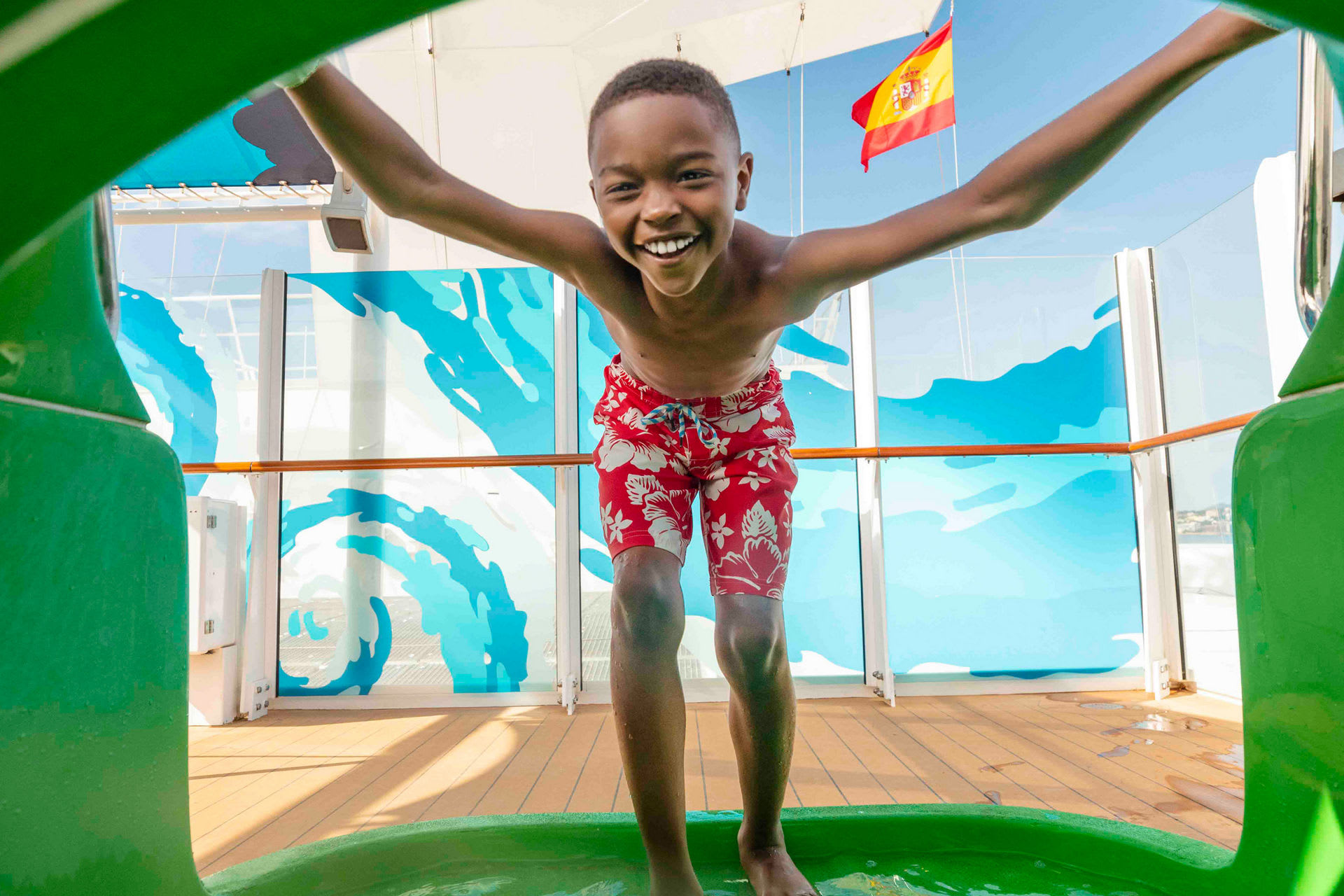 Symphony Of The Seas Perfect Storm Waterslides Pool Deck & The Perfect Storm on Symphony of the Seas