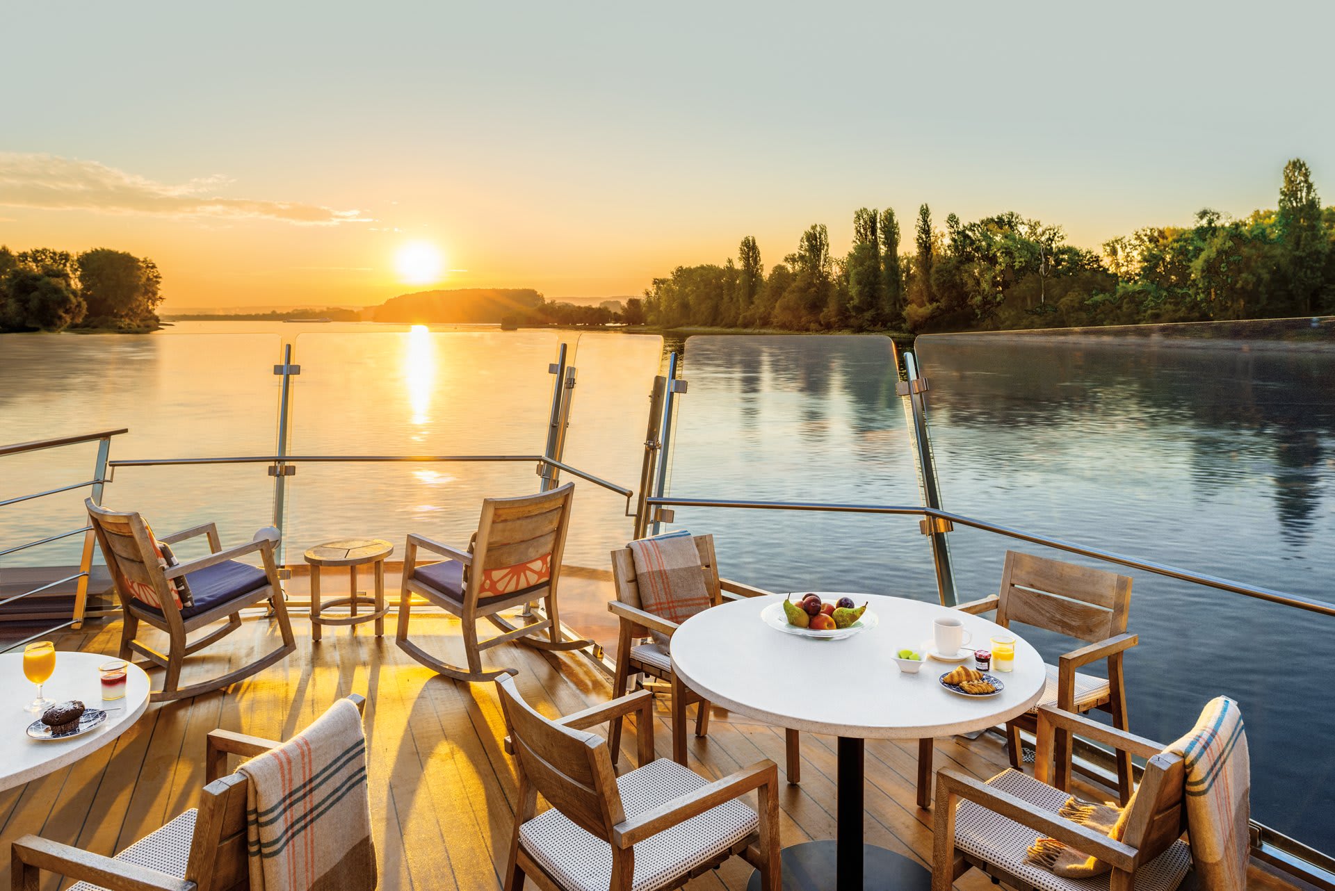 Aquavit Terrace & Sun Room on Viking Longships