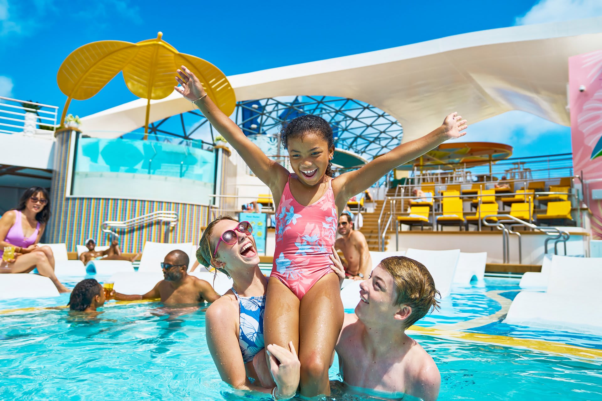Pool Deck & Splashaway Bay on Wonder of the Seas