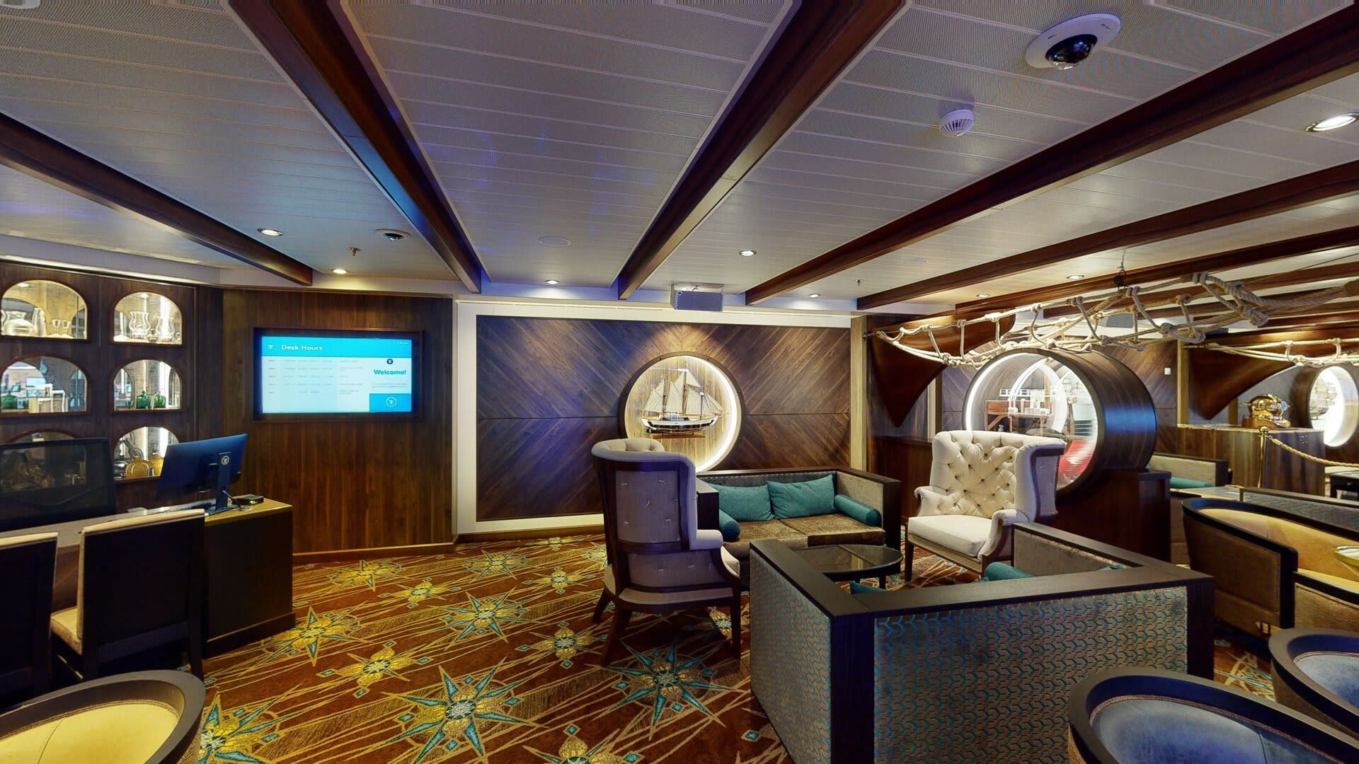 Royal Promenade on Wonder of the Seas