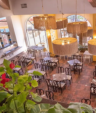 Boda en un salon de un hotel