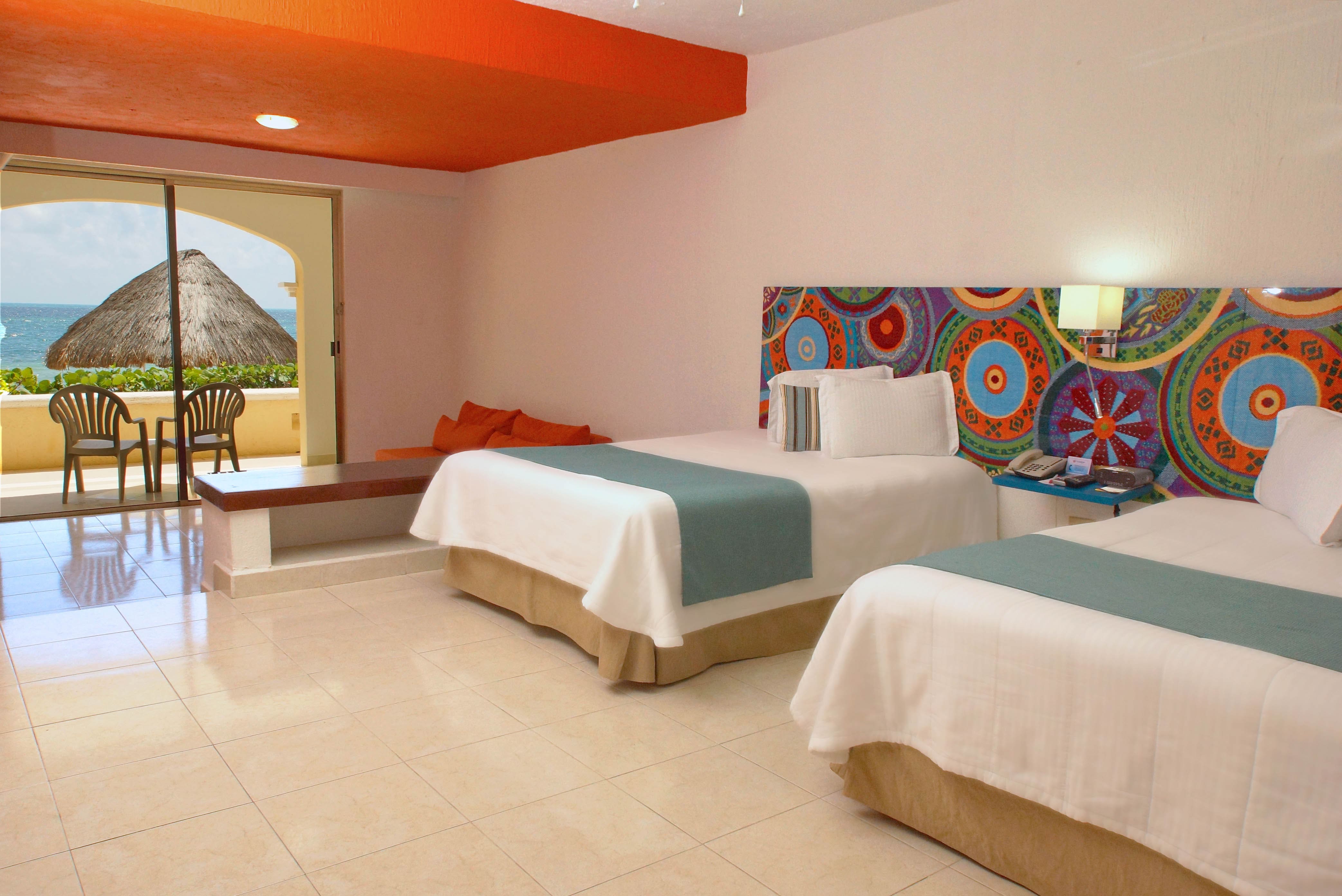 Habitaciones en All Ritmo Cancún Resort & Waterpark