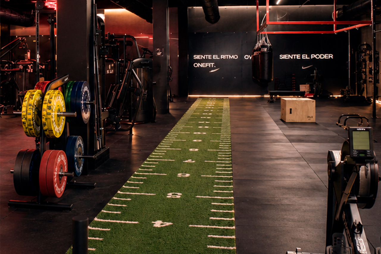 Gimnasio equipado del hotel