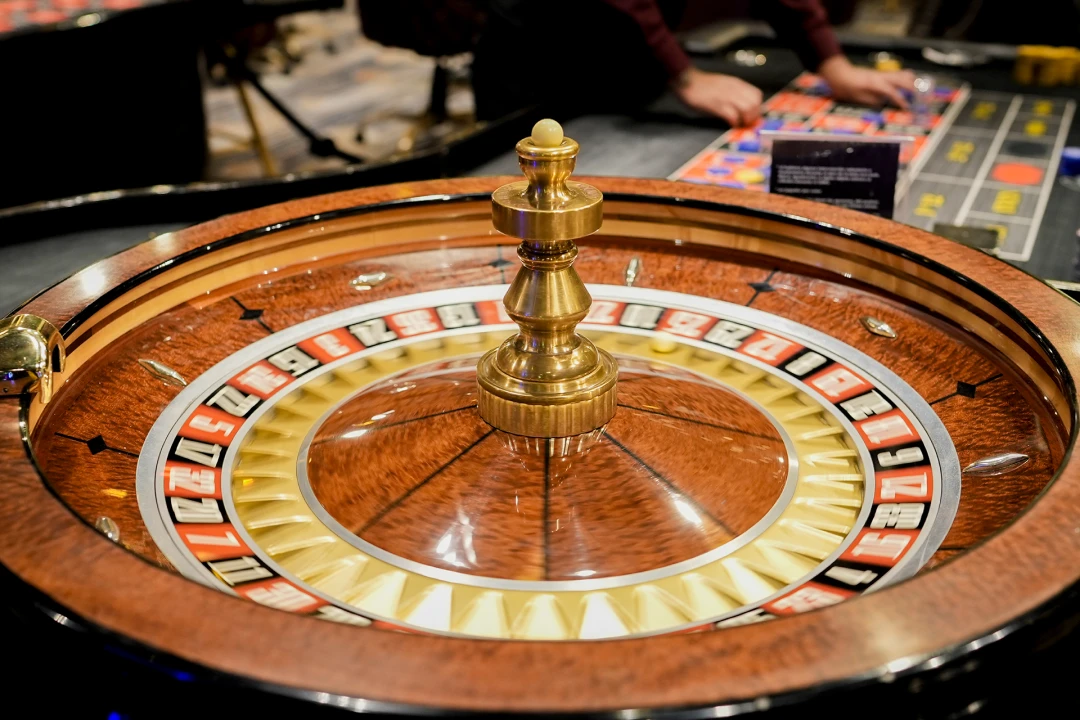Live gaming tables area