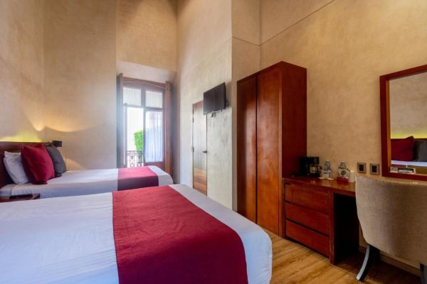 Casona Doble con Balcón