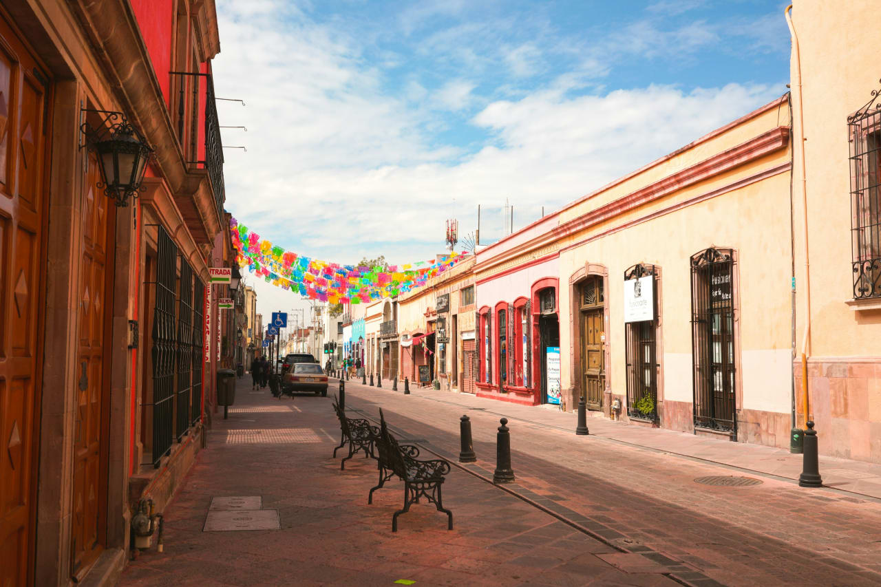 Fachada de Hotel Hidalgo en el Centro Histórico de Querétaro